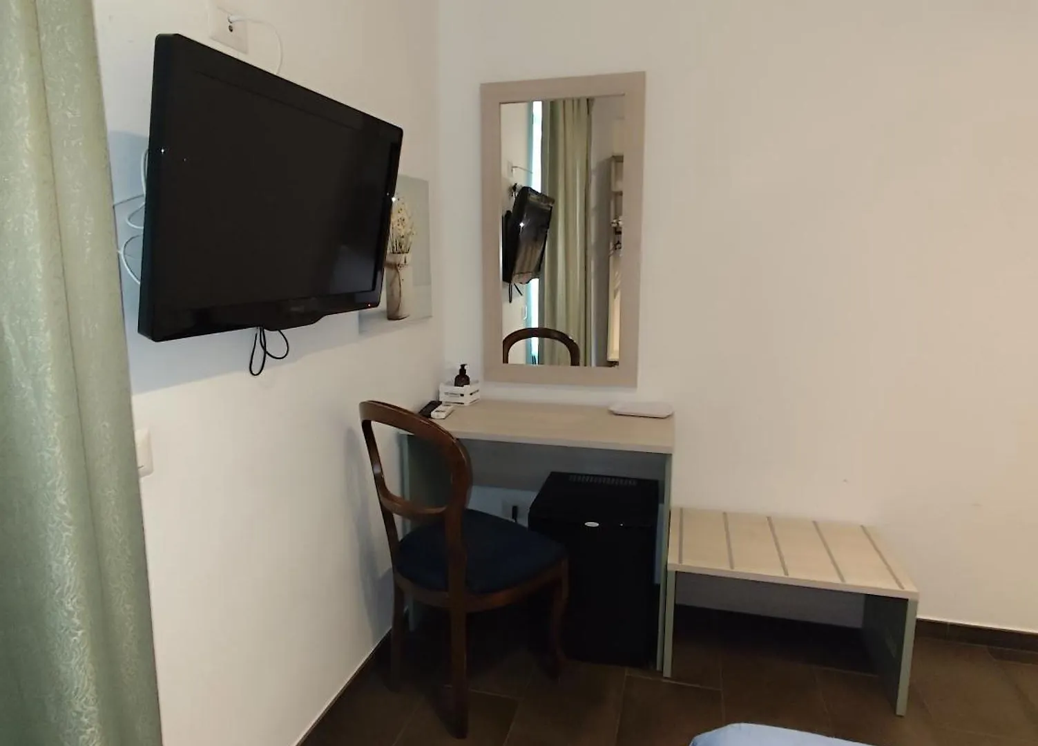 Belvedere Rooms Guest House Rome