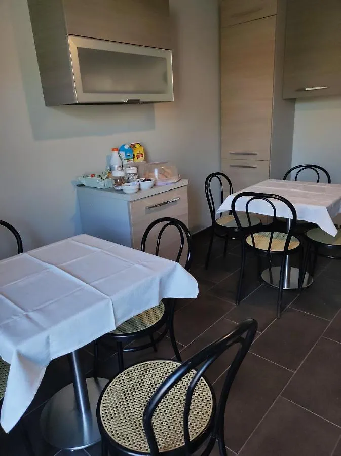 Belvedere Rooms Guest House Rome